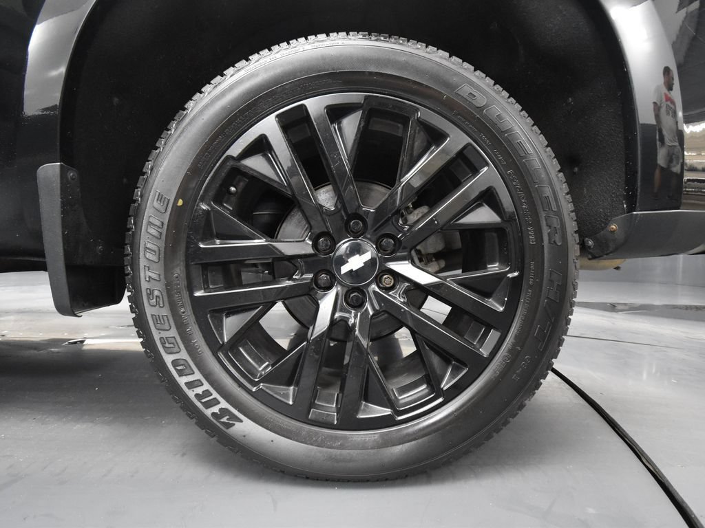 Used 2019 Chevrolet Silverado 1500 High Country AWD/4WD image 9