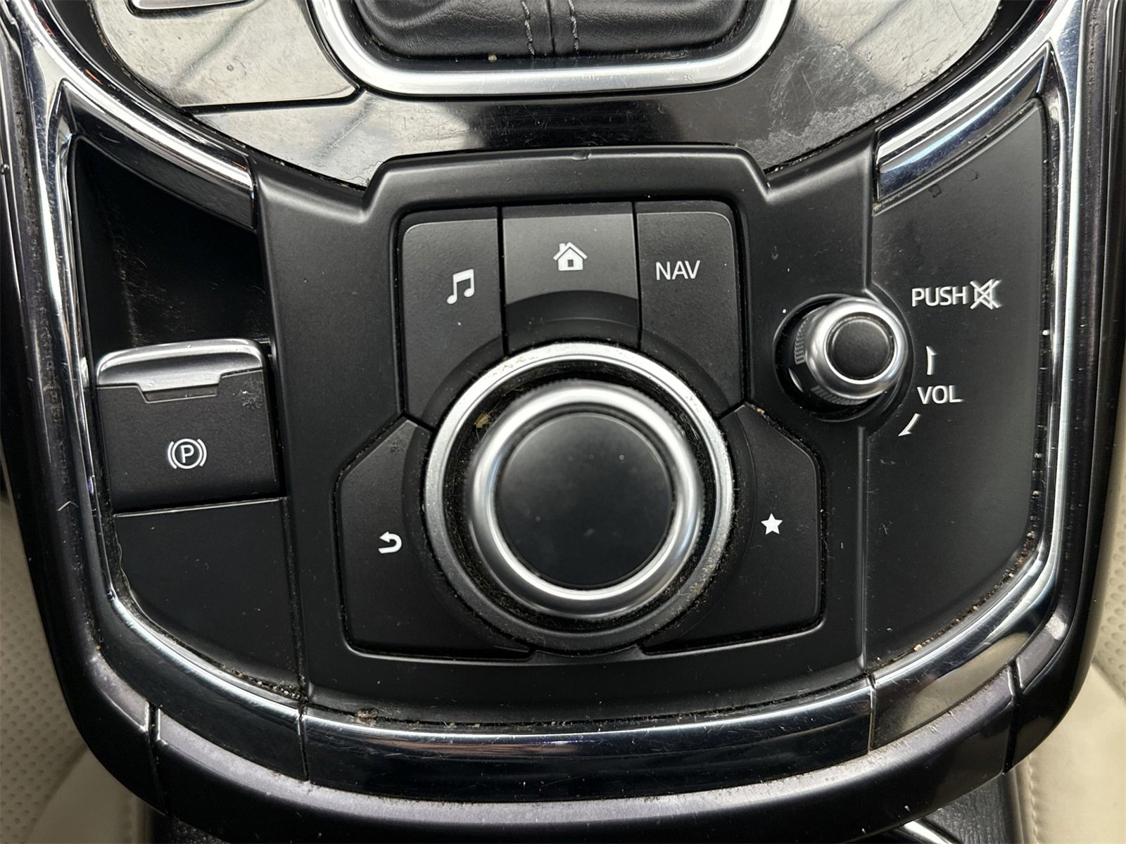 Used 2018 MAZDA CX-9 Grand Touring image 31