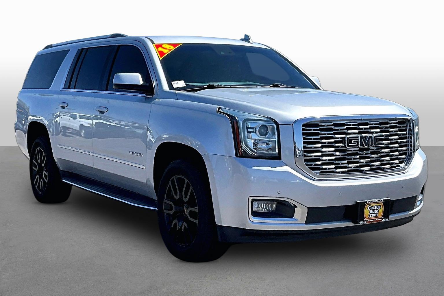 Used 2018 GMC Yukon XL Denali w/ Open Road Package RWD image 10