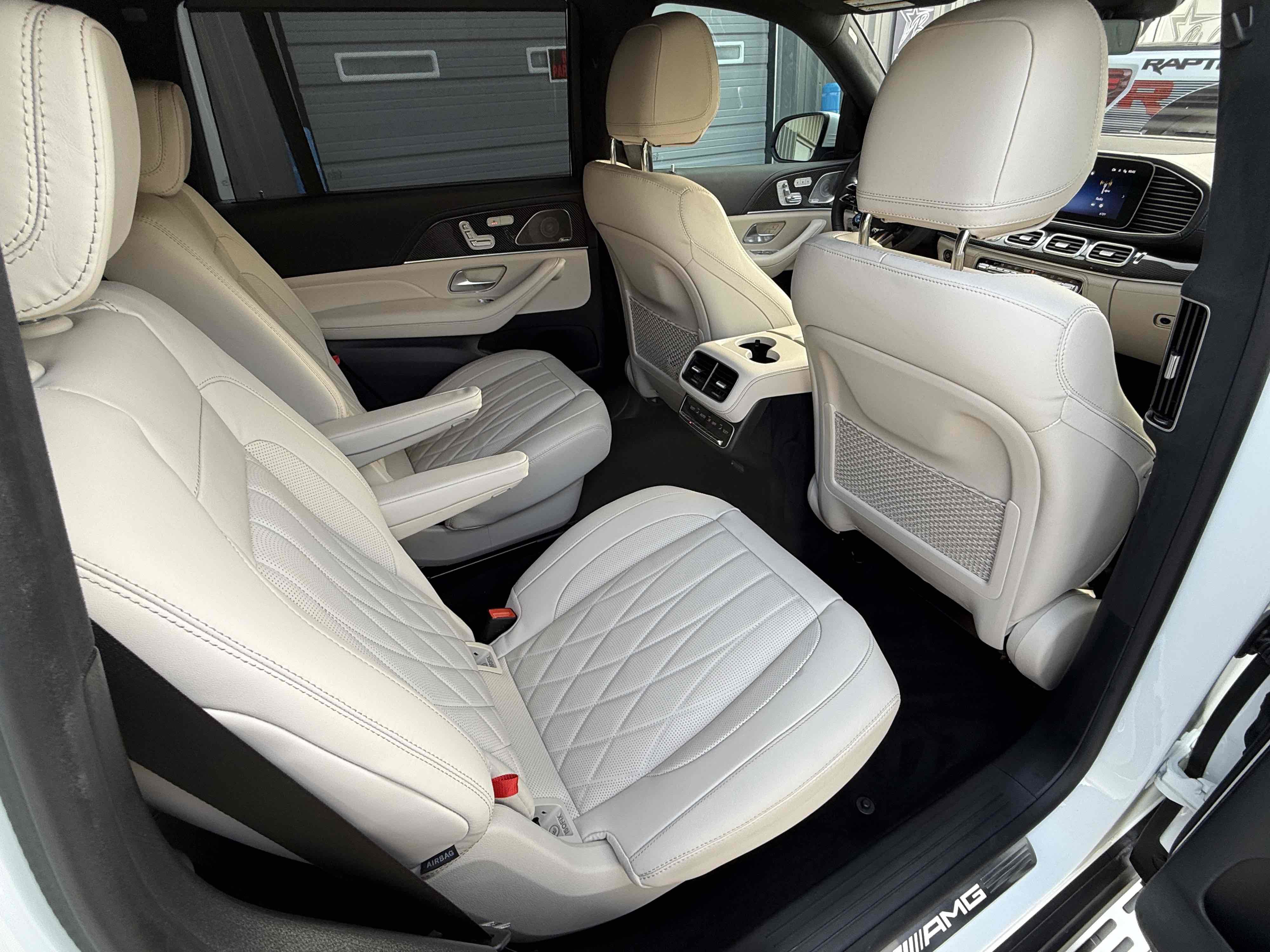 Used 2024 Mercedes-Benz GLS 63 AMG 4MATIC image 35