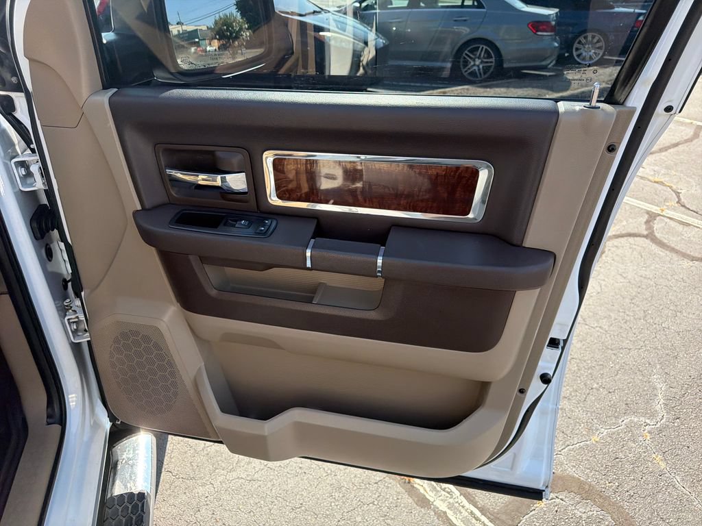 Used 2012 RAM 1500 Laramie AWD/4WD image 47