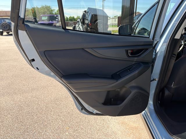 Used 2023 Subaru Crosstrek 2.0i Premium image 23