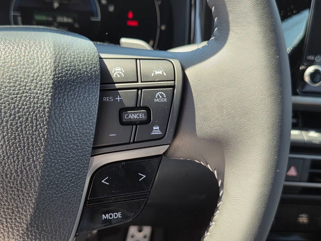 Certified 2026 Toyota Camry SE image 24