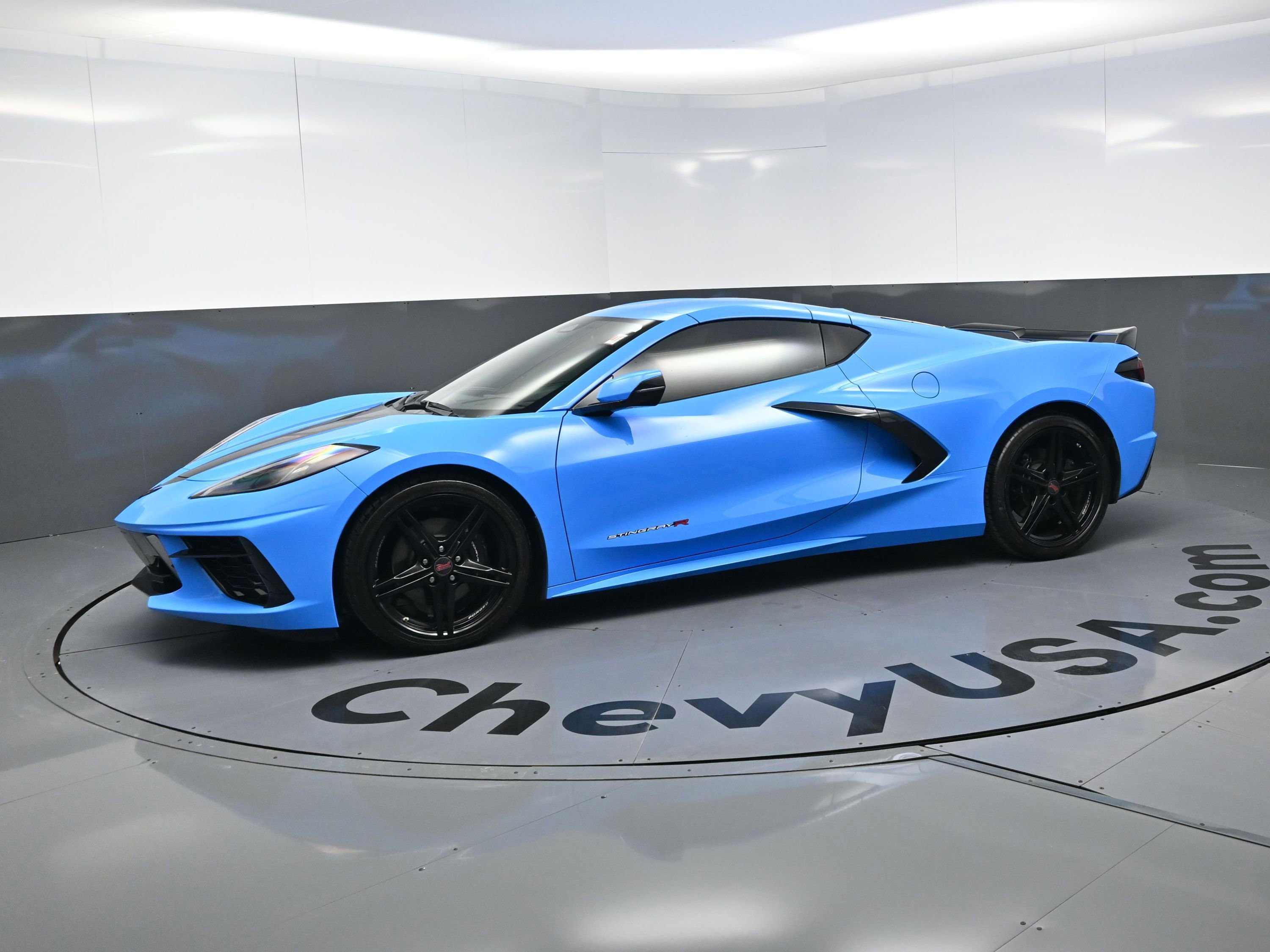 Certified 2025 Chevrolet Corvette Stingray Coupe w/ 1LT image 6