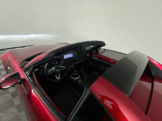 Used 2025 MAZDA MX-5 Miata RF Grand Touring RWD image 24