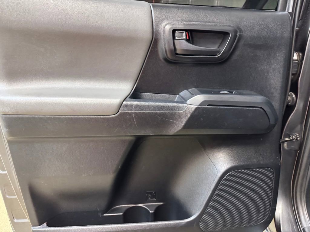 Used 2019 Toyota Tacoma SR w/ SR Convenience Package AWD/4WD image 15