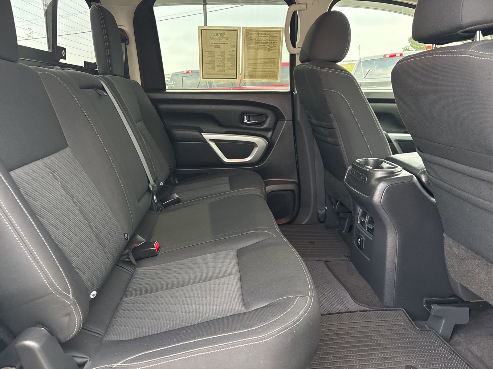 Used 2018 Nissan Titan SV w/ SV Convenience Package AWD/4WD image 15