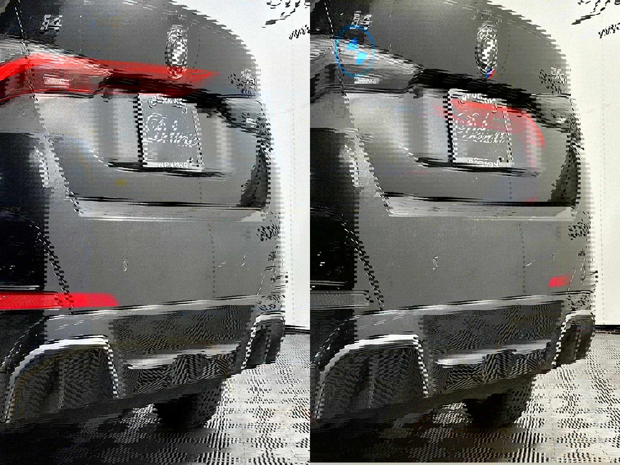 Used 2024 BMW i4 M50 w/ Premium Package image 27