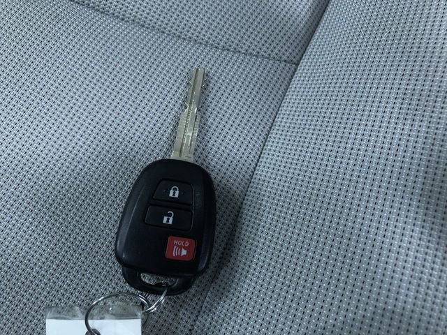 Certified 2023 Toyota Corolla Cross L AWD/4WD image 20