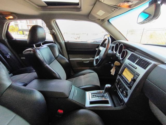 Used 2006 Dodge Magnum SRT8 w/ SRT Option Group III RWD image 56