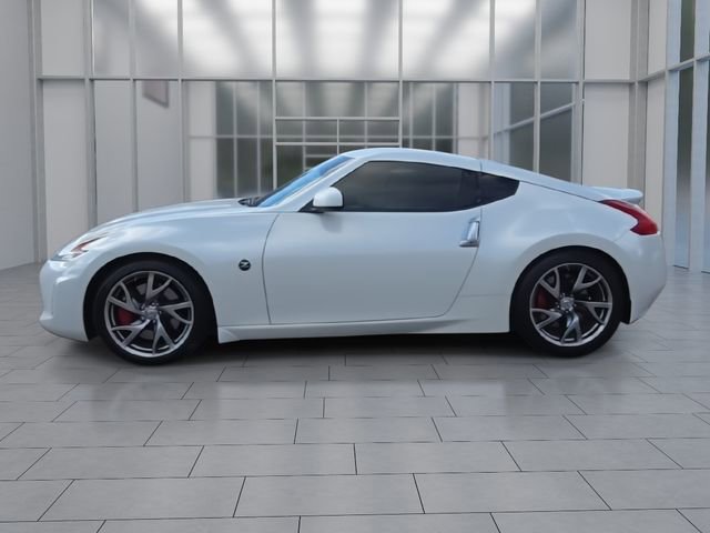 Used 2013 Nissan 370Z Touring w/ Sport Pkg RWD image 5