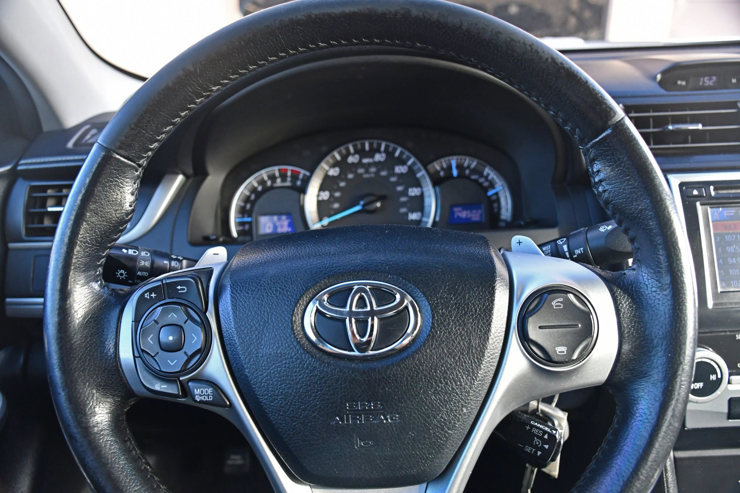 Used 2013 Toyota Camry SE FWD image 16
