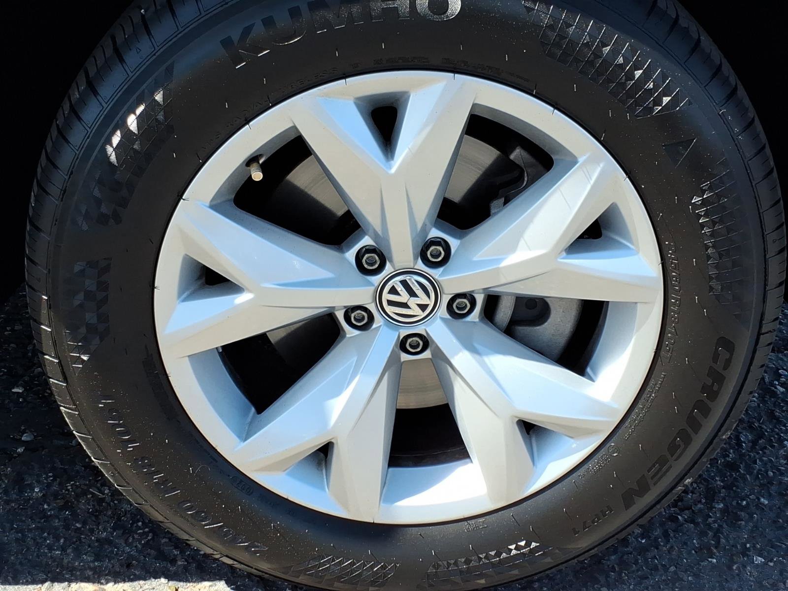Used 2019 Volkswagen Atlas SE image 9