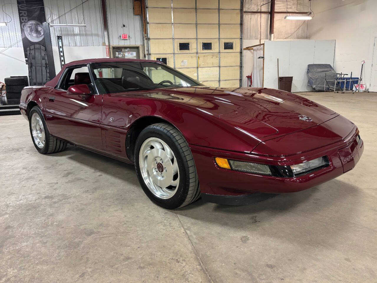 Used 1993 Chevrolet Corvette Convertible RWD image 8