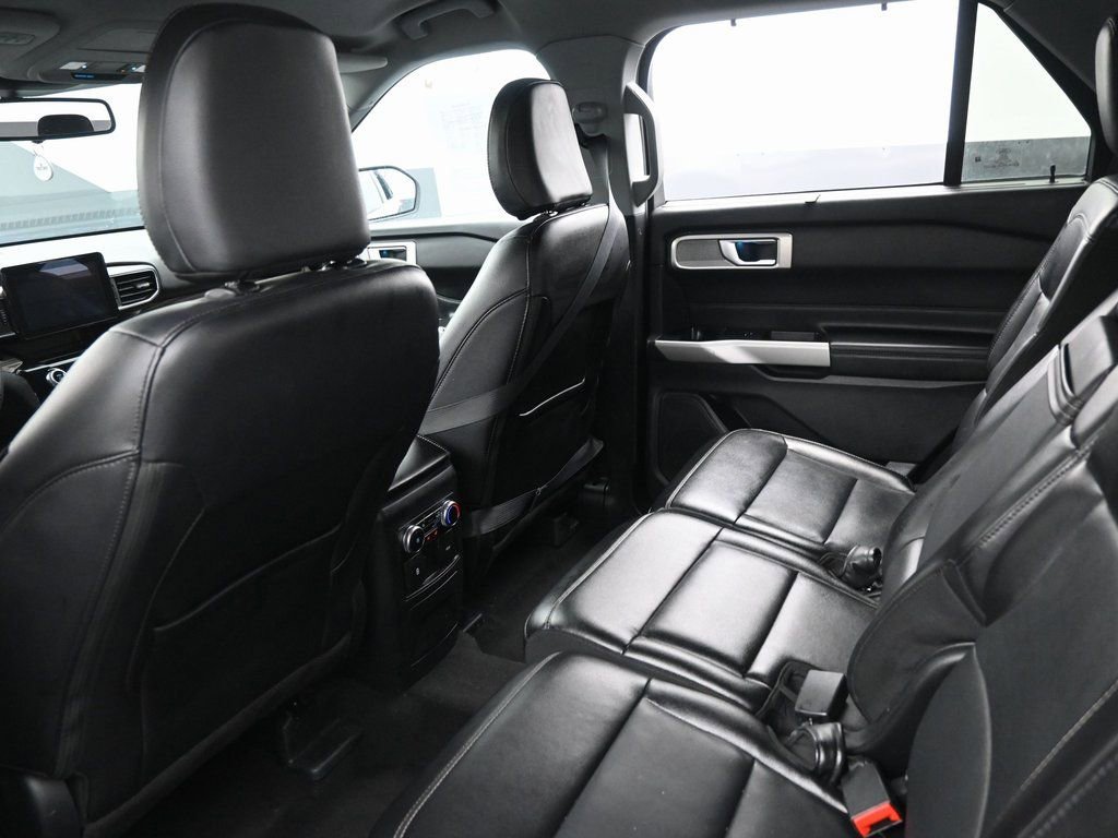 Used 2023 Ford Explorer Limited image 29