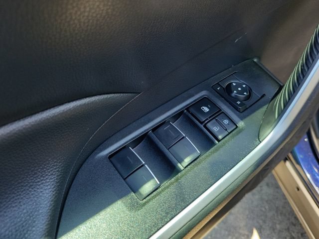 Used 2025 Toyota RAV4 XLE w/ Convenience Package FWD image 13