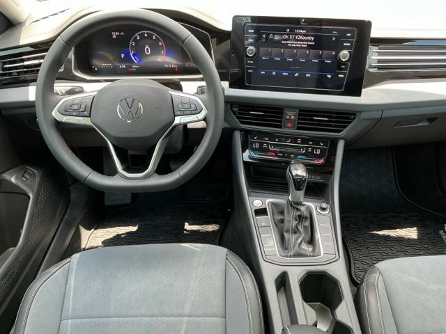 New 2026 Volkswagen Jetta SE FWD image 12