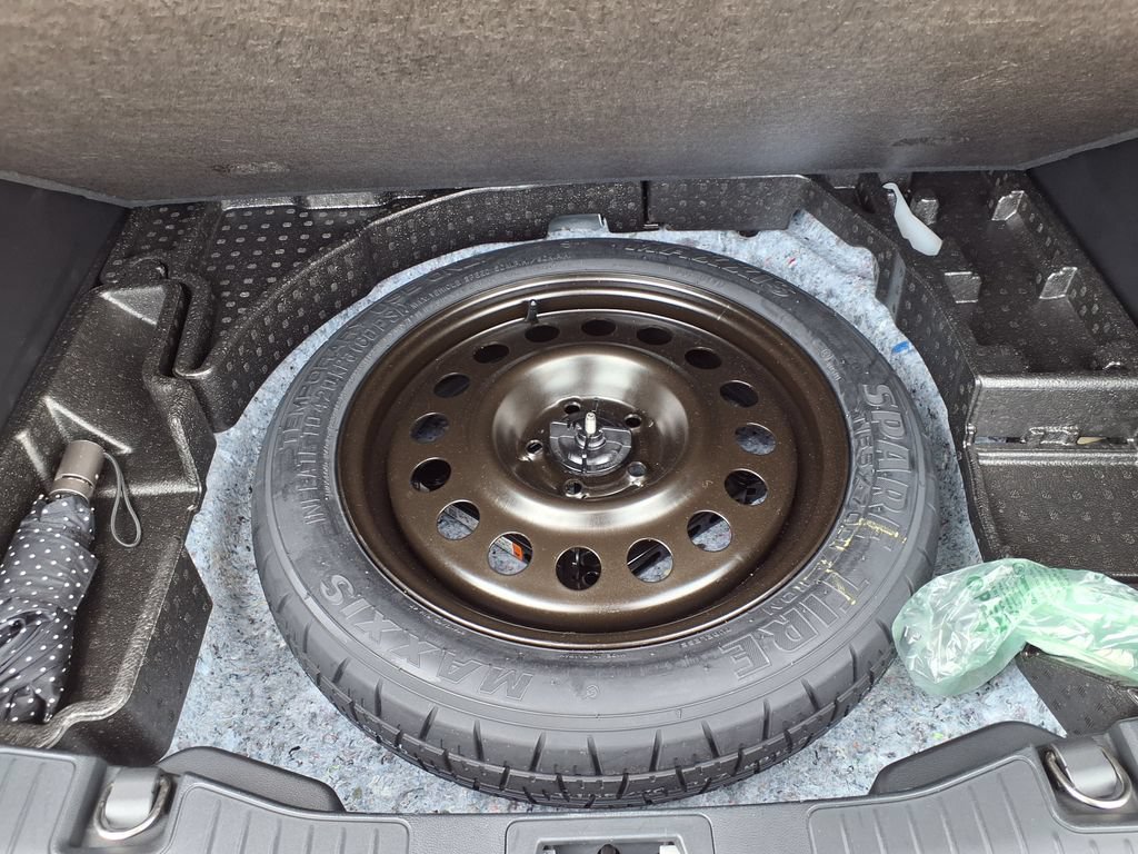 Used 2023 Ford Escape ST-Line FWD image 11