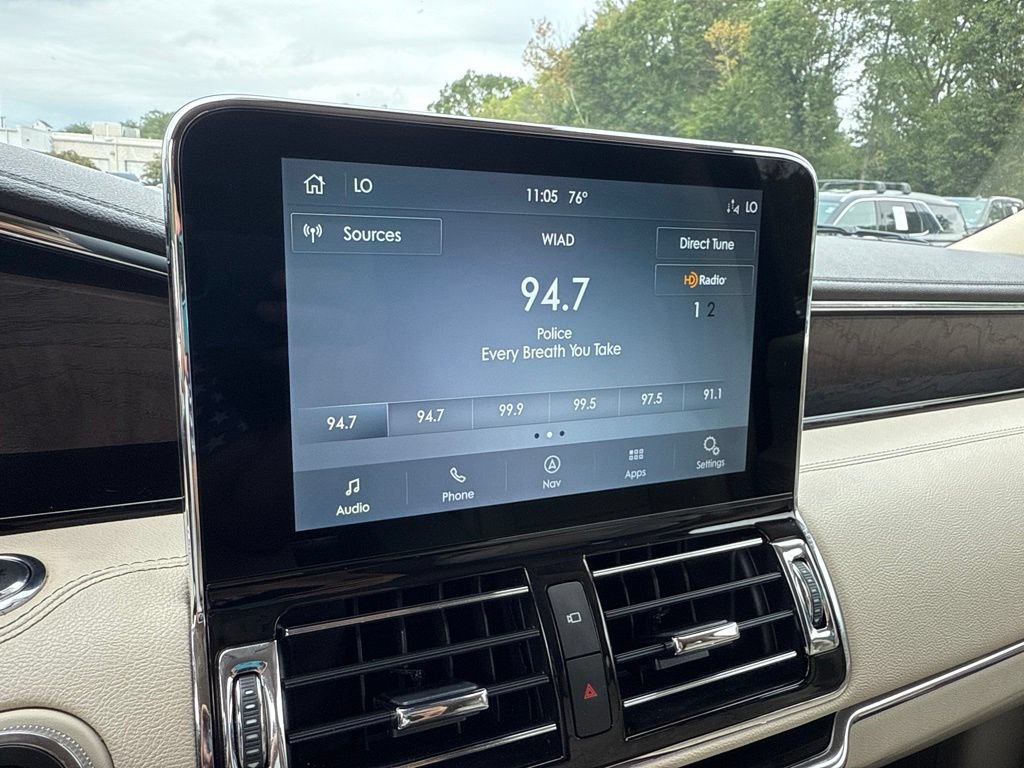 Used 2021 Lincoln Navigator Reserve w/ Luxury Package AWD/4WD image 26