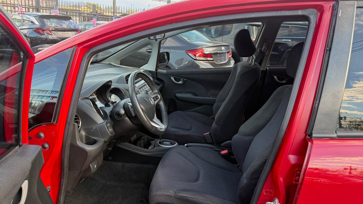 Used 2013 Honda Fit Sport image 10