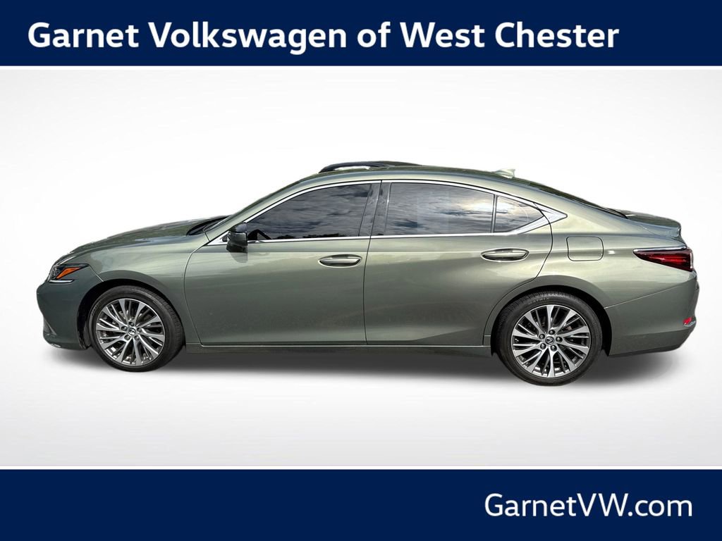 Used 2020 Lexus ES 350 w/ Premium Package FWD image 2