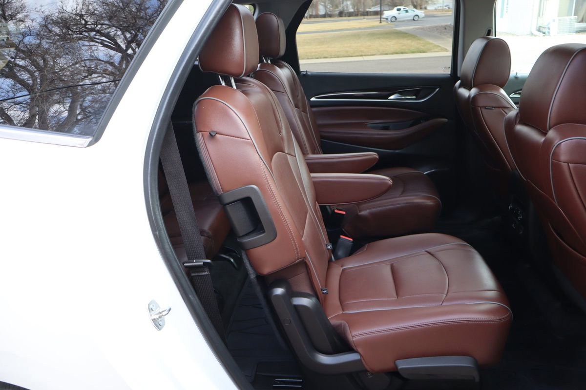 Used 2019 Buick Enclave Avenir w/ Avenir Technology Package image 23