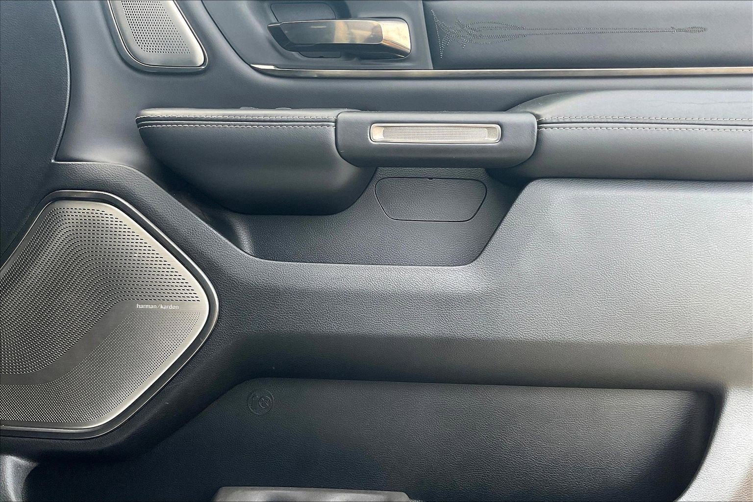 Used 2020 RAM 1500 Limited image 21