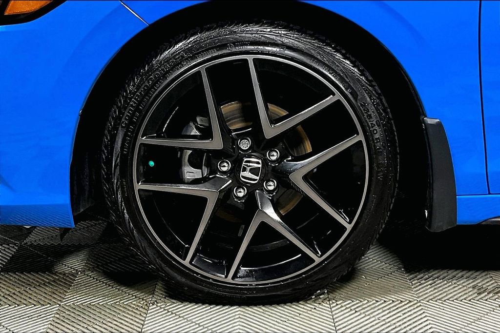 Used 2024 Honda Civic Sport Touring image 8