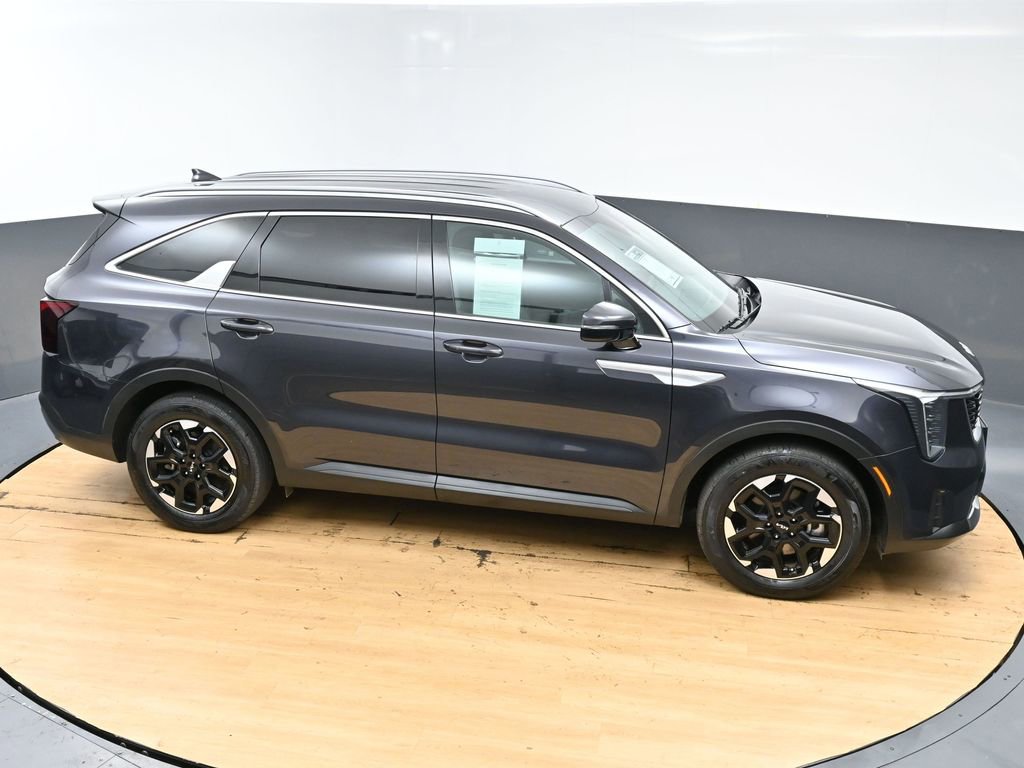 Used 2025 Kia Sorento S image 50