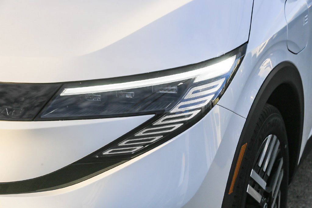 New 2026 Nissan Leaf SV+ FWD image 4