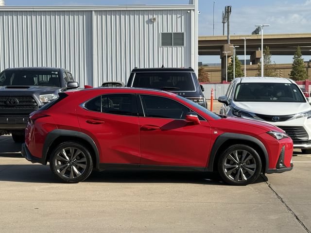 Used 2019 Lexus UX 200 F Sport FWD image 3