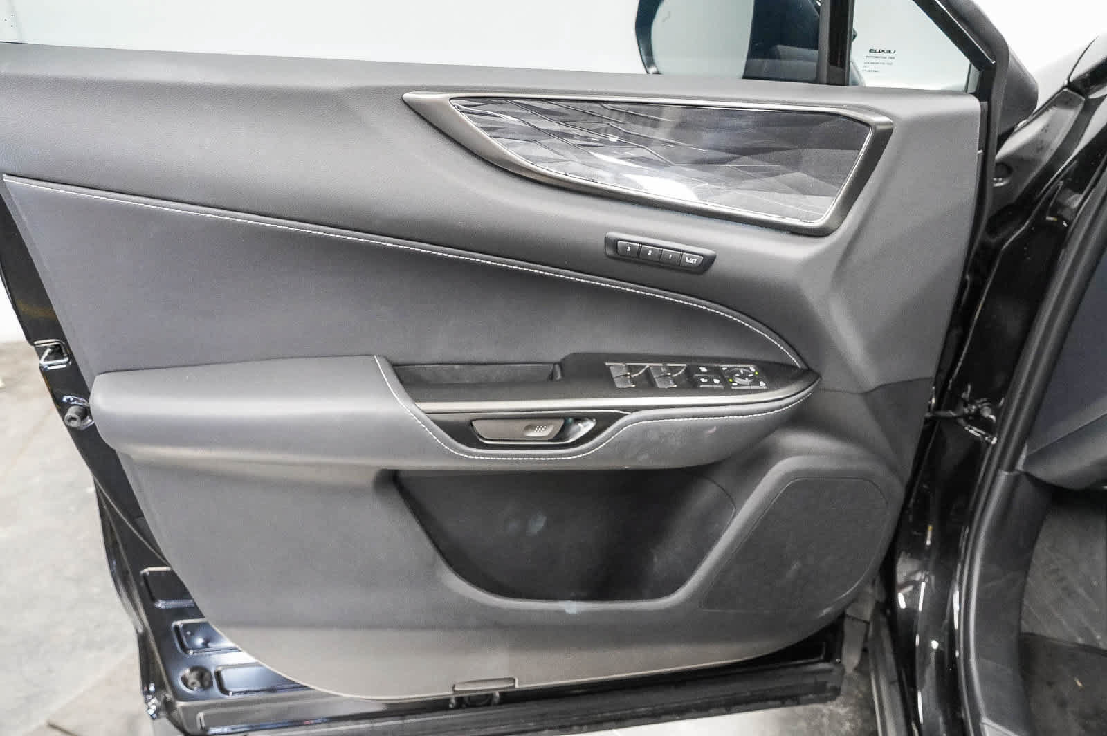 Used 2025 Lexus NX 350 AWD w/ Cold Area Package image 22