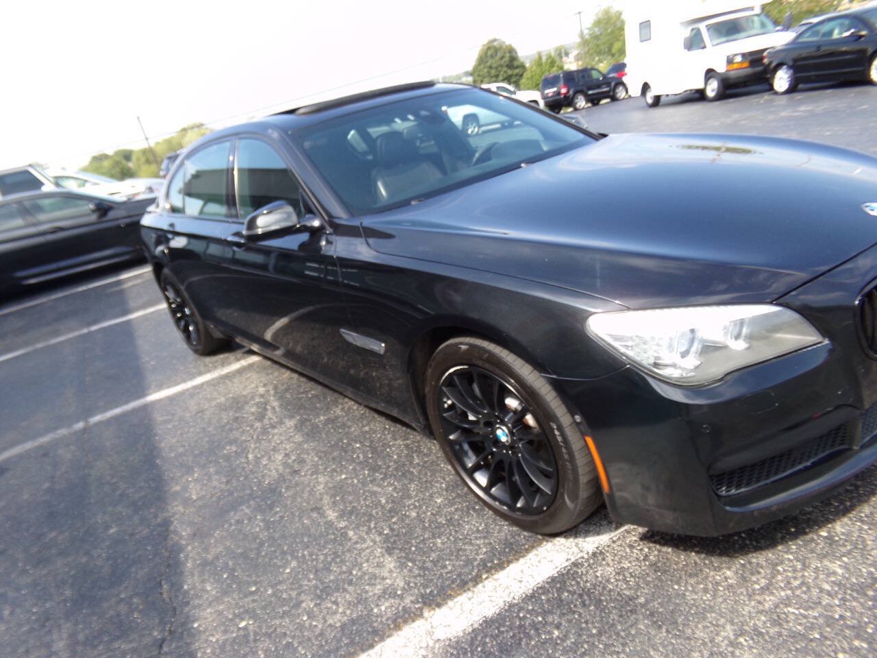 Used 2013 BMW 750Li RWD image 50
