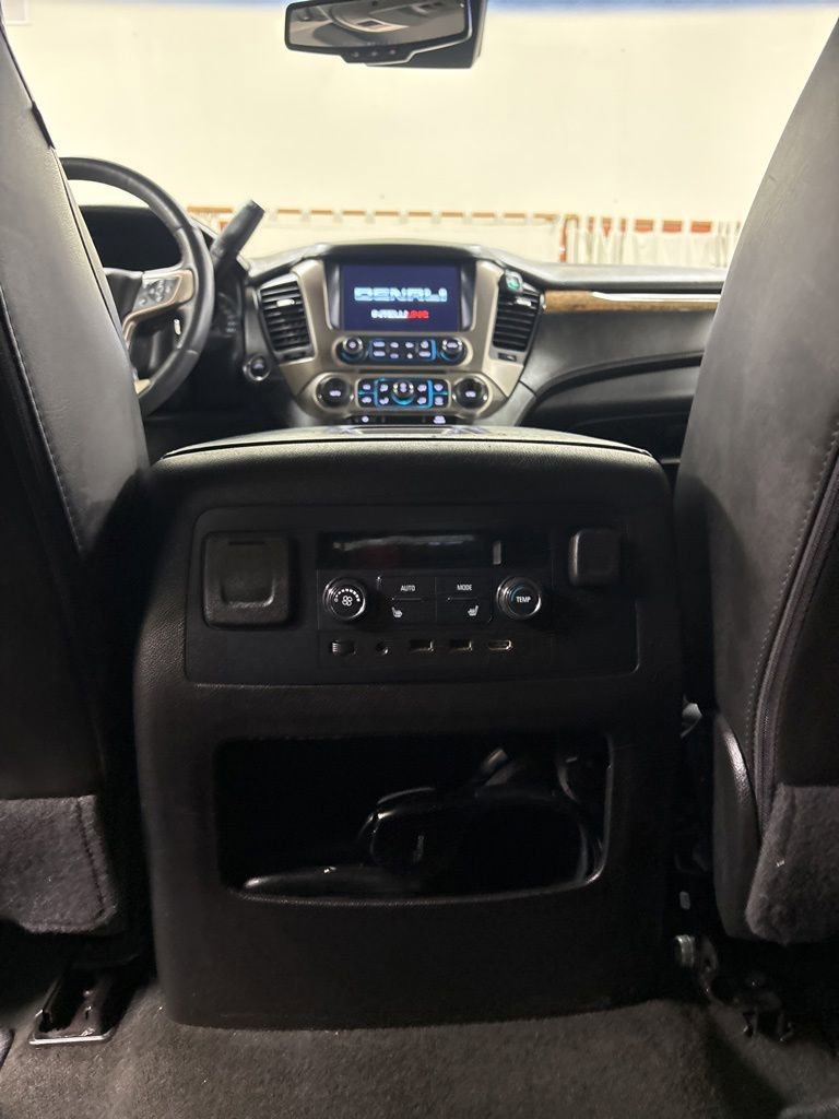 Used 2017 GMC Yukon Denali w/ Open Road Package AWD/4WD image 20