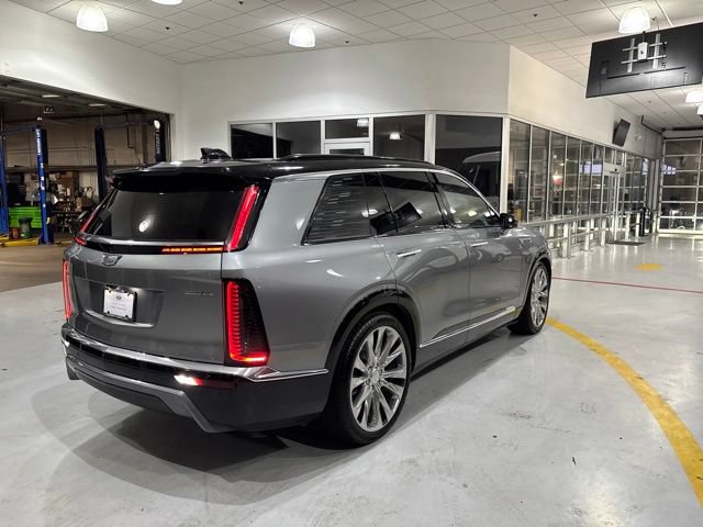 Certified 2026 Cadillac Vistiq Premium Luxury AWD/4WD image 8