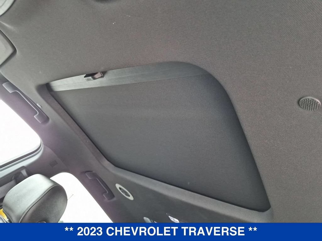 Used 2023 Chevrolet Traverse LT w/ LT Premium Package AWD/4WD image 16