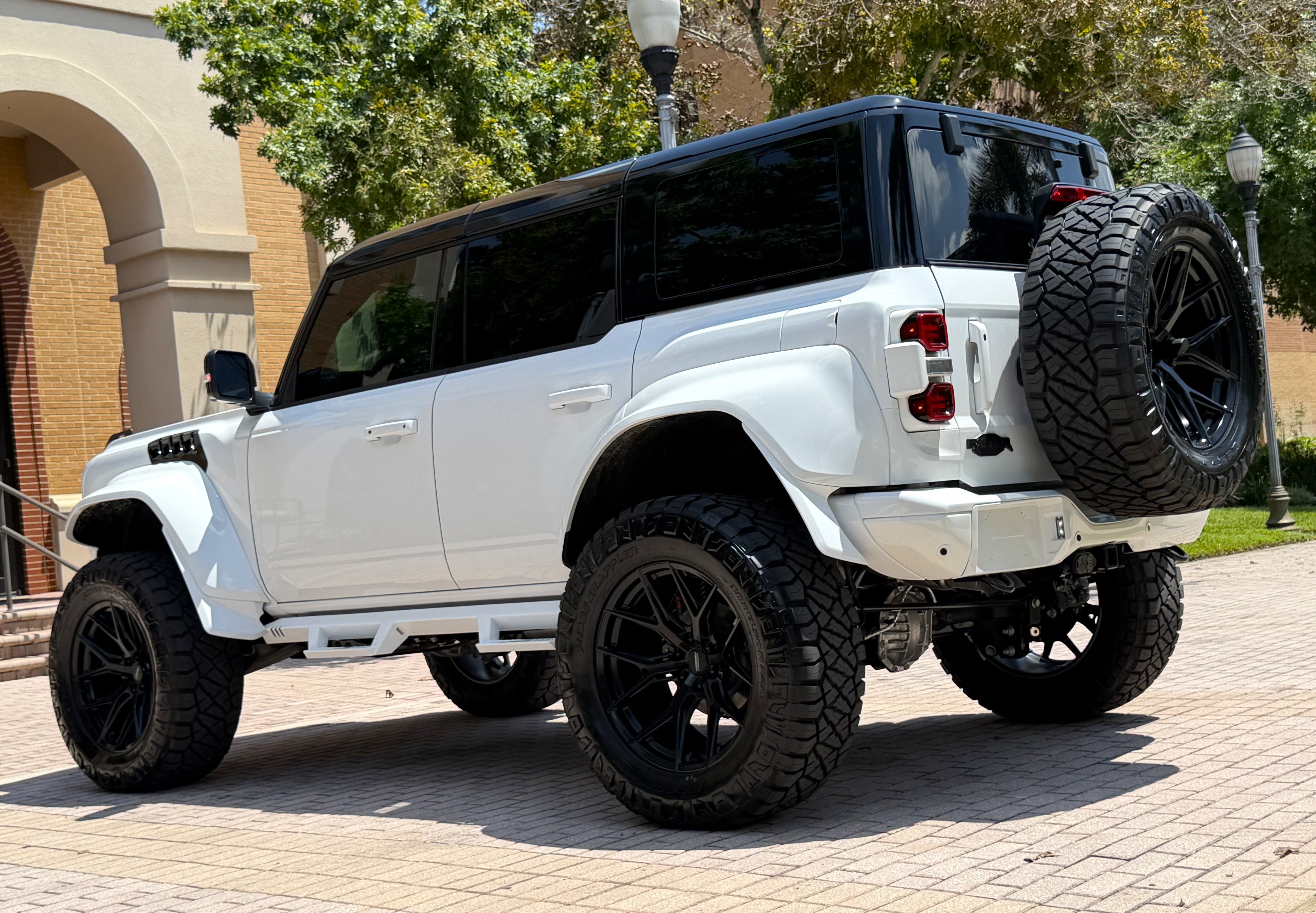 Used 2026 Ford Bronco Raptor AWD/4WD image 13