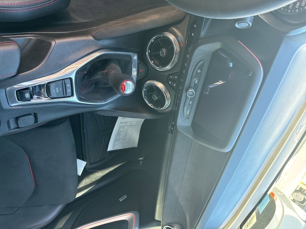 Used 2018 Chevrolet Camaro ZL1 image 15