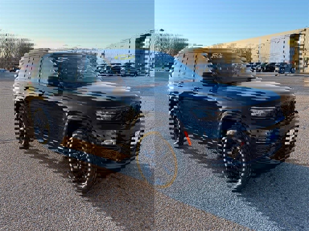 New 2025 Jeep Grand Cherokee Limited w/ Luxury Tech Group II