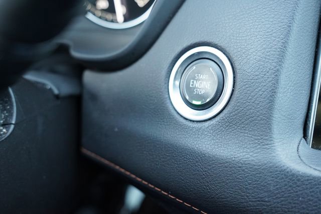 Used 2023 Cadillac XT4 Sport w/ LPO, Onyx Lite Package image 33