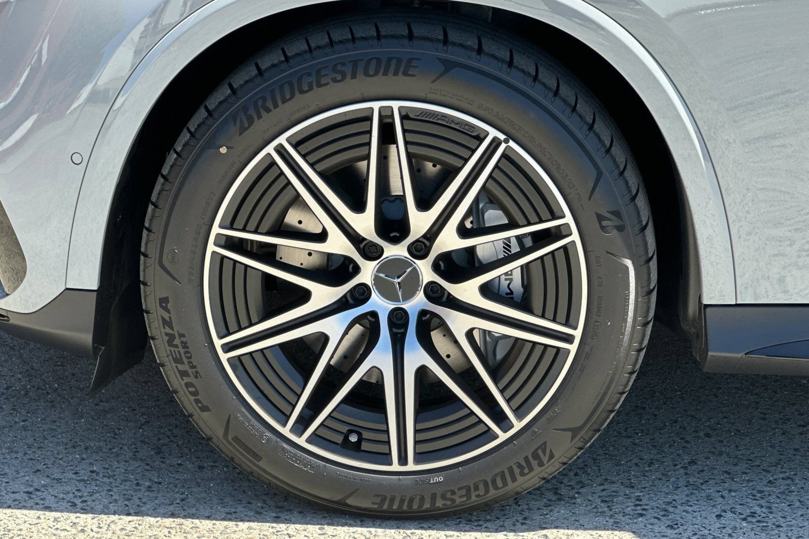 Used 2026 Mercedes-Benz GLC 43 AMG 4MATIC image 38
