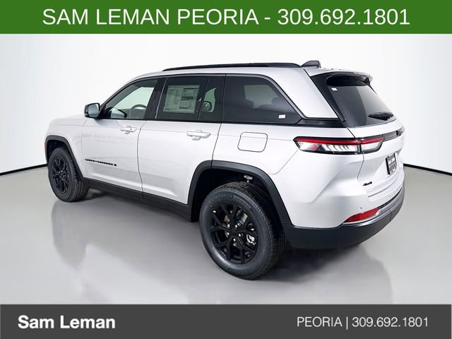 New 2026 Jeep Grand Cherokee Altitude image 5