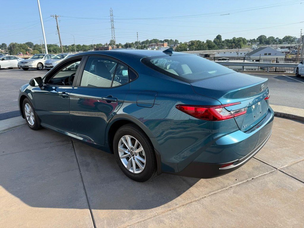 Certified 2025 Toyota Camry LE FWD image 9