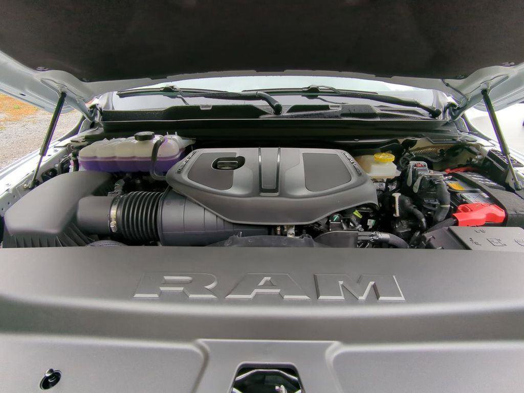 New 2026 RAM 1500 Big Horn AWD/4WD image 22