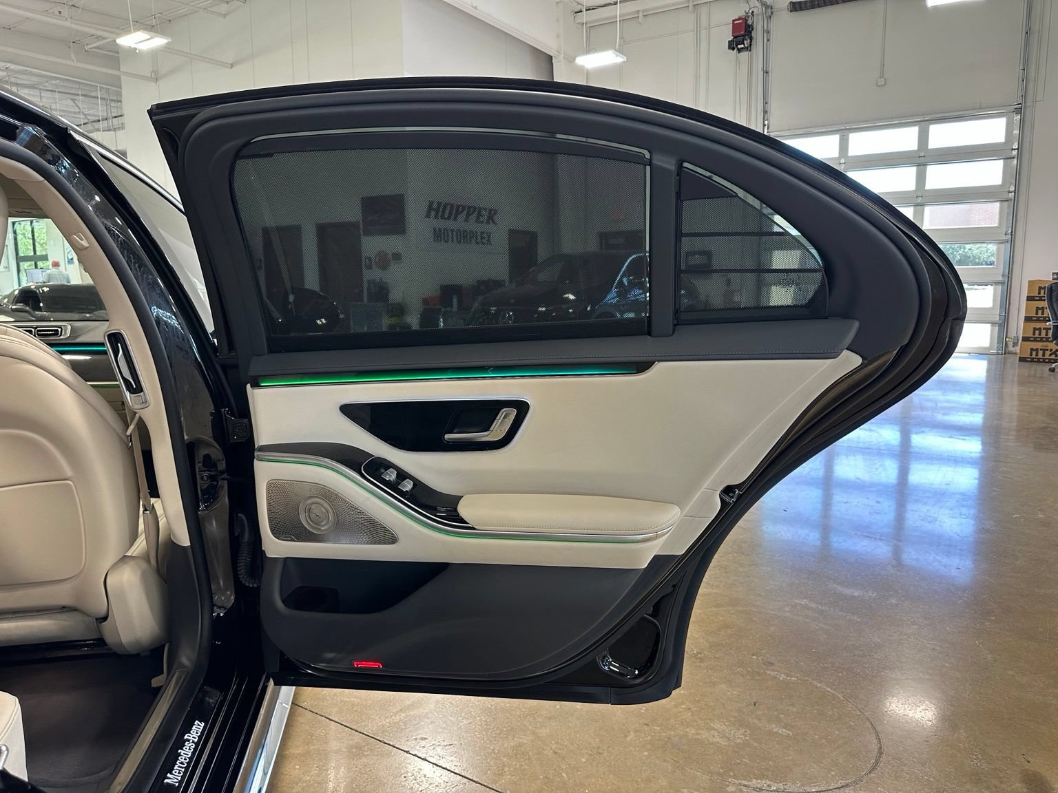 Used 2023 Mercedes-Benz S 580 4MATIC Sedan image 33