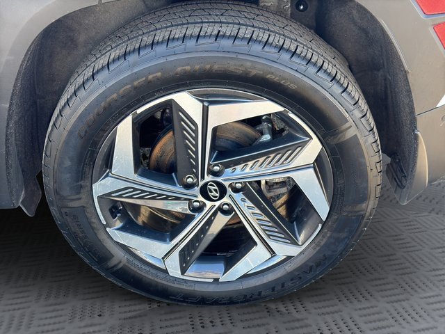 Used 2024 Hyundai Tucson Limited image 28