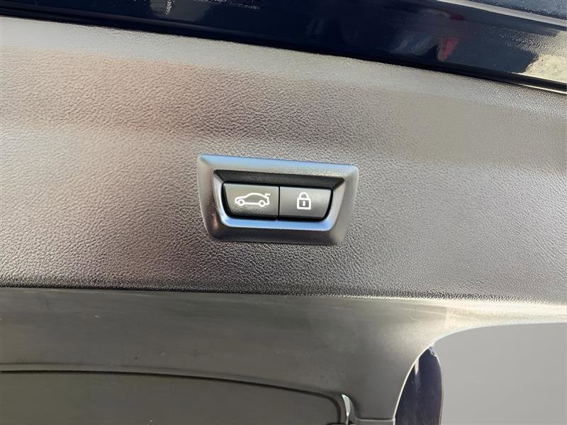 Used 2019 BMW X4 M40i w/ Executive Package image 34