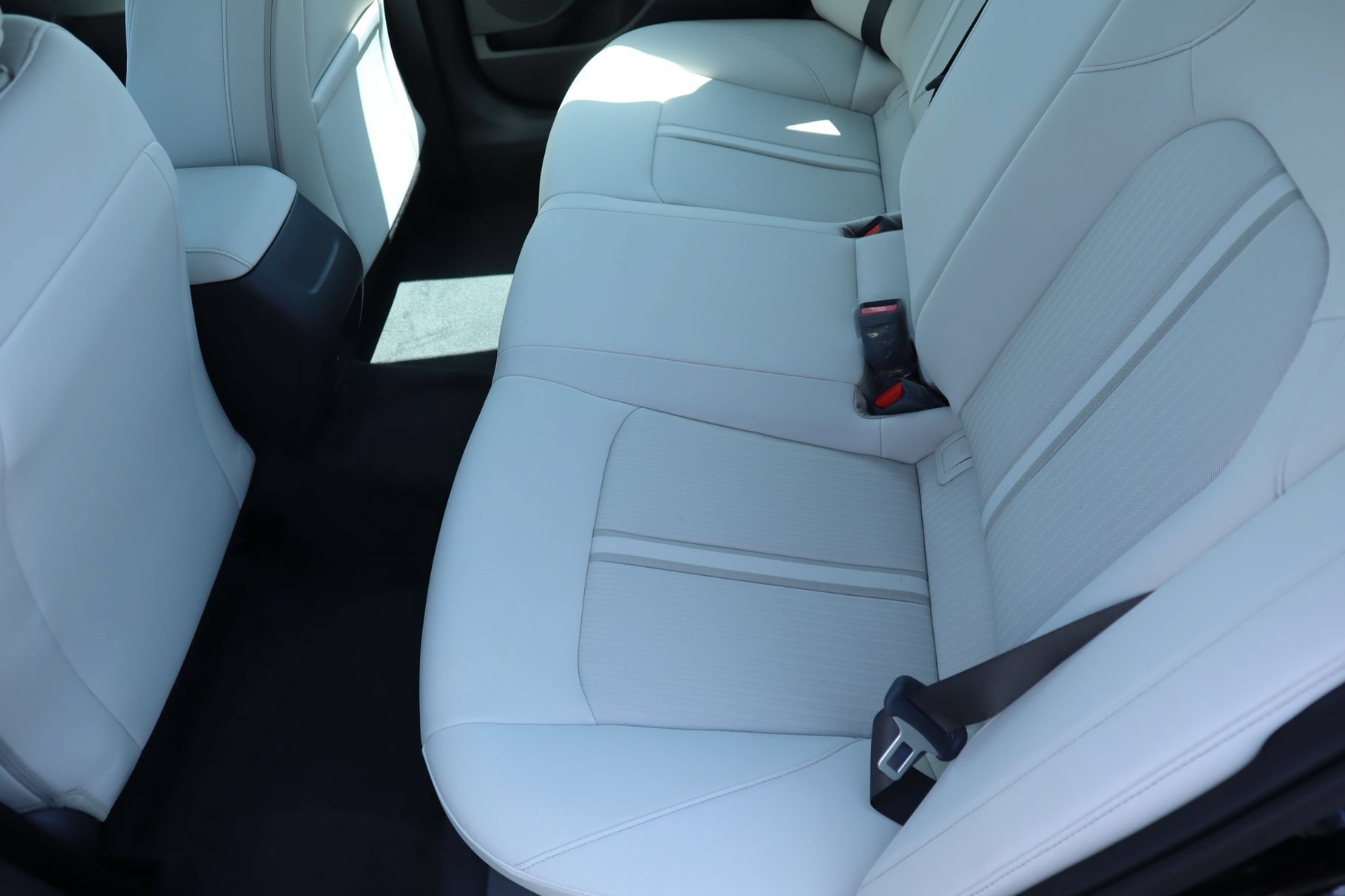 New 2026 Hyundai Sonata SE FWD image 16
