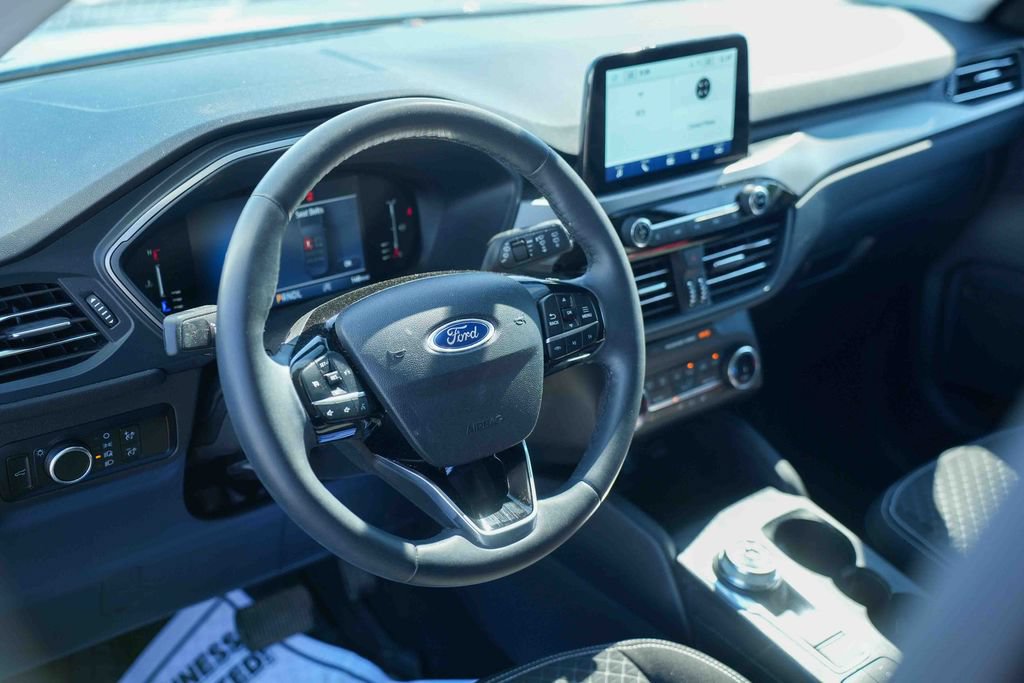 Used 2023 Ford Escape Active AWD/4WD image 28