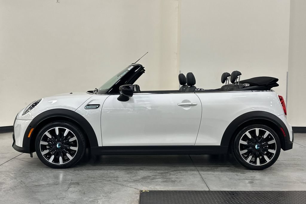 Certified 2024 MINI Cooper S w/ Seaside Edition FWD image 7